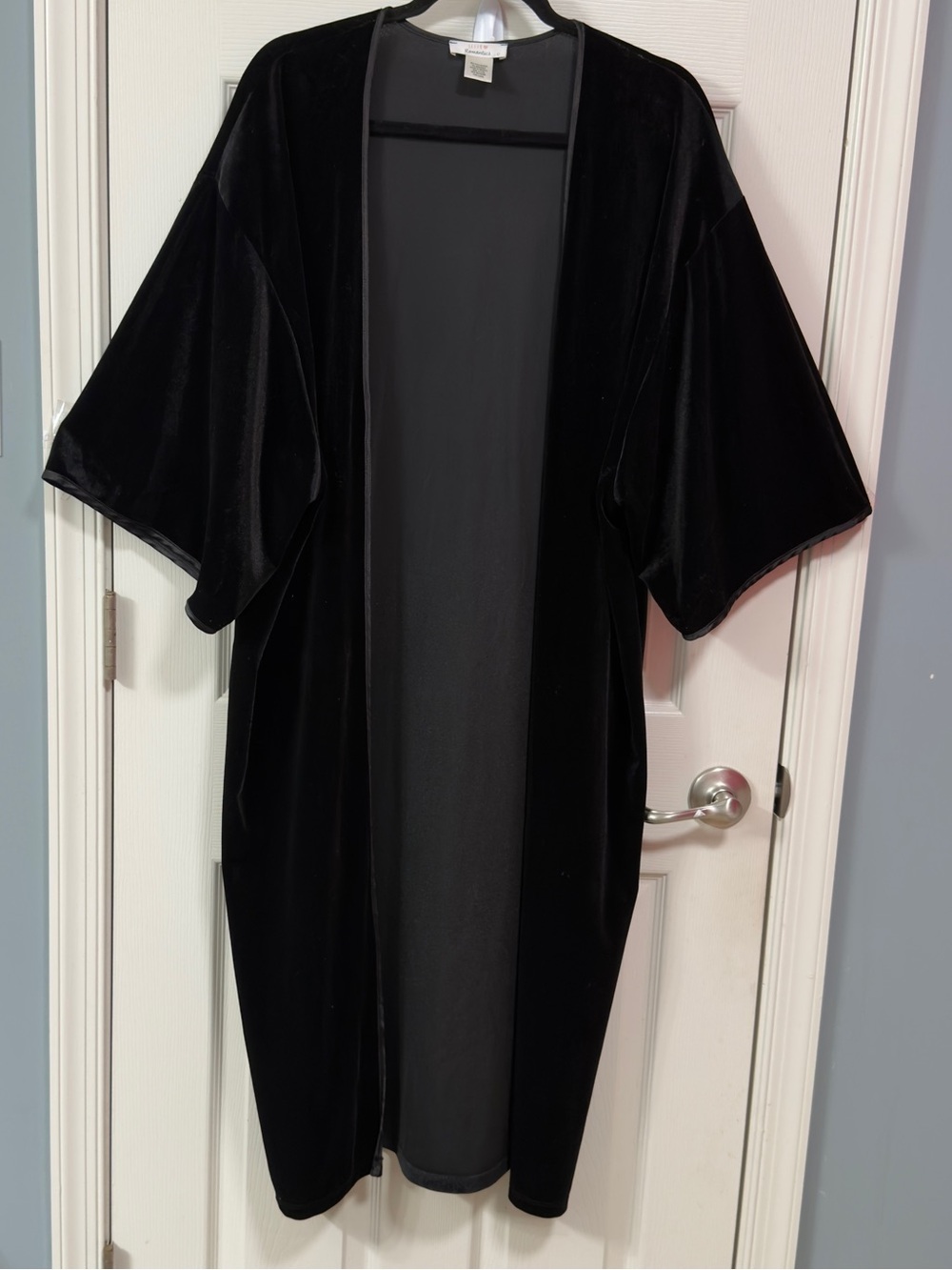 URBAN Romantics Black Velvet Kimono Open Front Longline Kimono Duster Jacket. - Picture 7 of 15